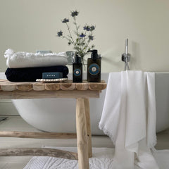Hand towel, white