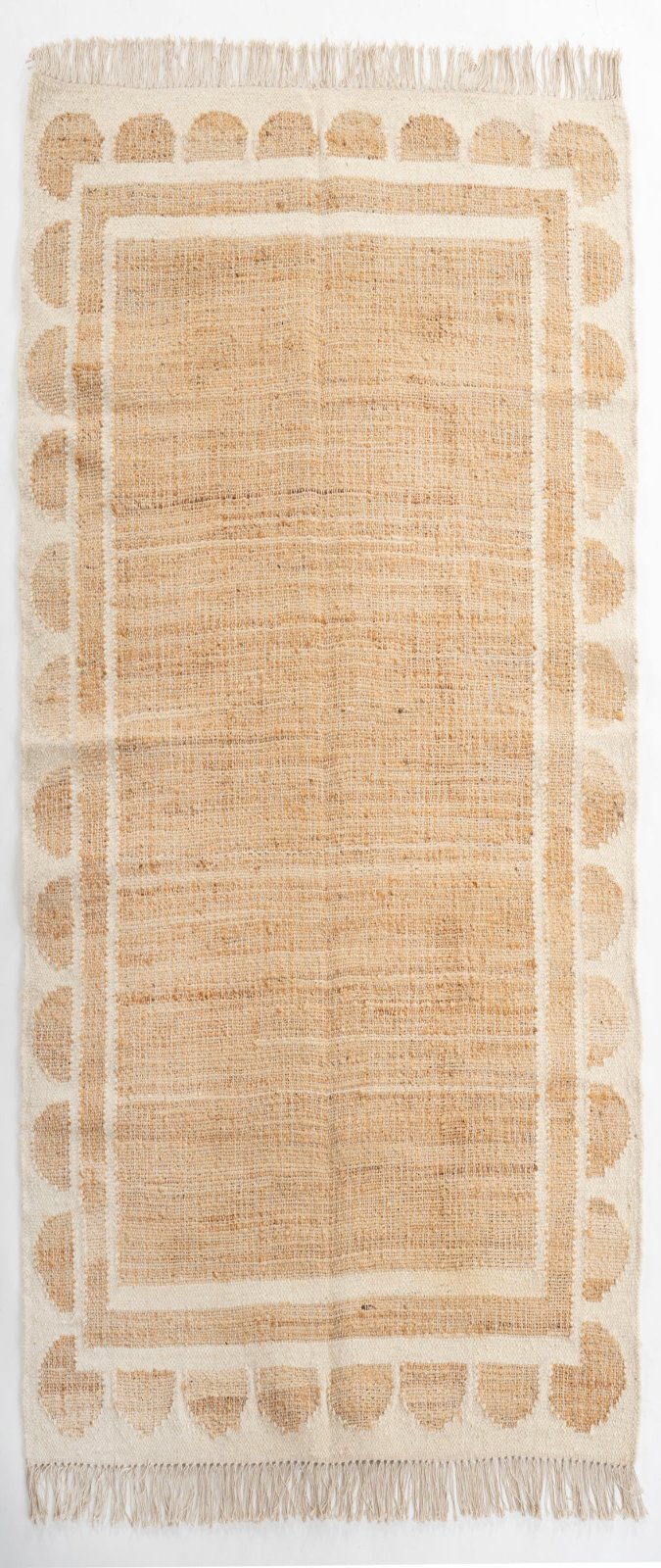 Lira Scalloped Hemp Runner-Ivory Main image