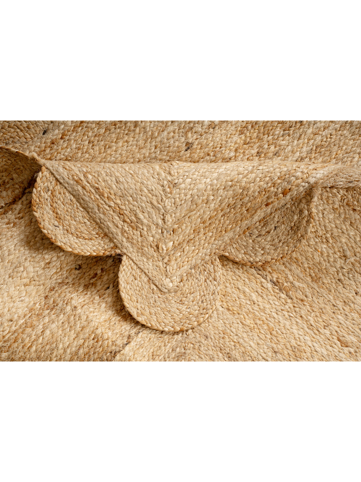 Mwanza Scalloped Jute Runner Secondary image