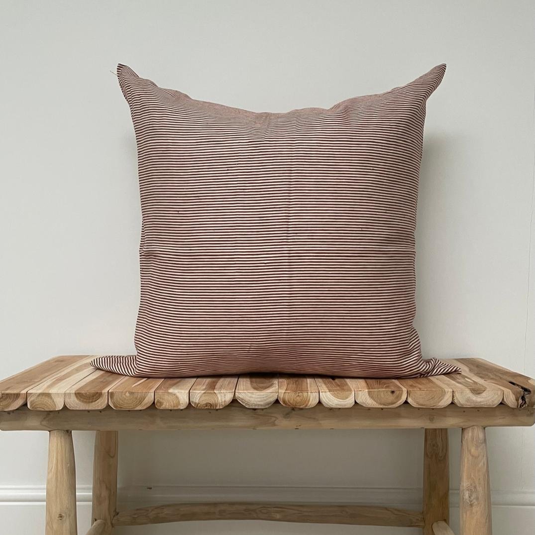 Swimmers stripe pillow, rust Main image