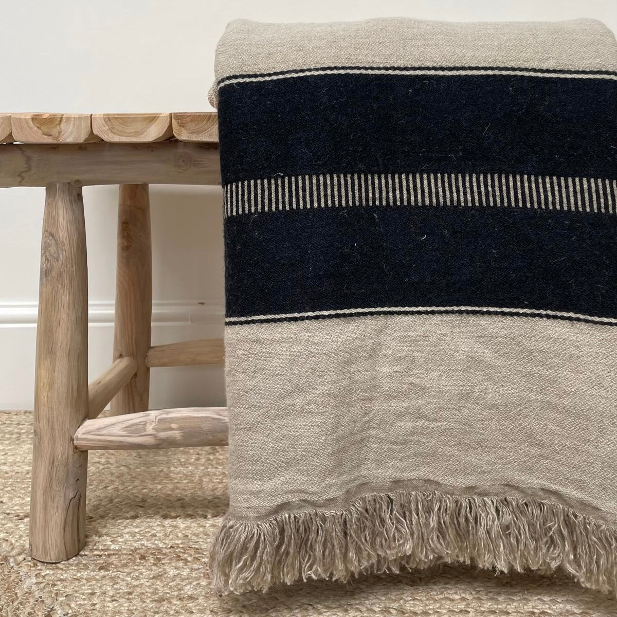 Marshall throw Main image