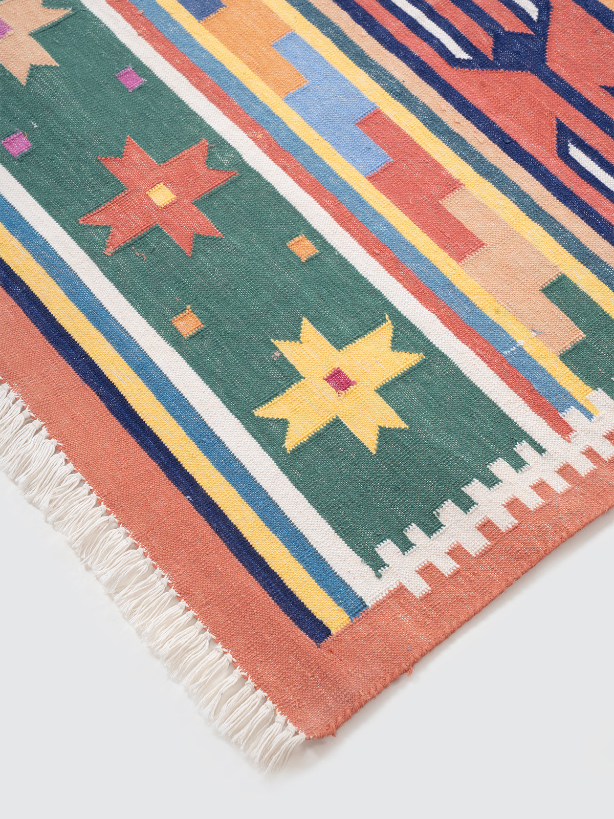 The Nomad's Weave Runner Secondary image