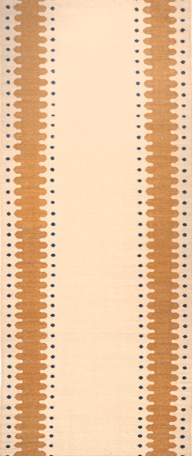 The Pebble Trail Runner Main image