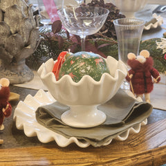 Ruffled cake plate, white