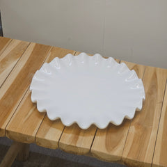 Ruffled cake plate, white